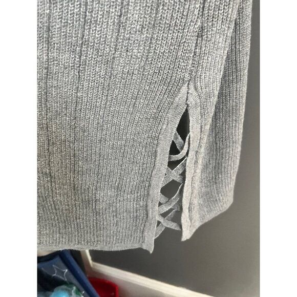 Torrid size 3 gray long Cardigan sweater - Picture 3 of 5